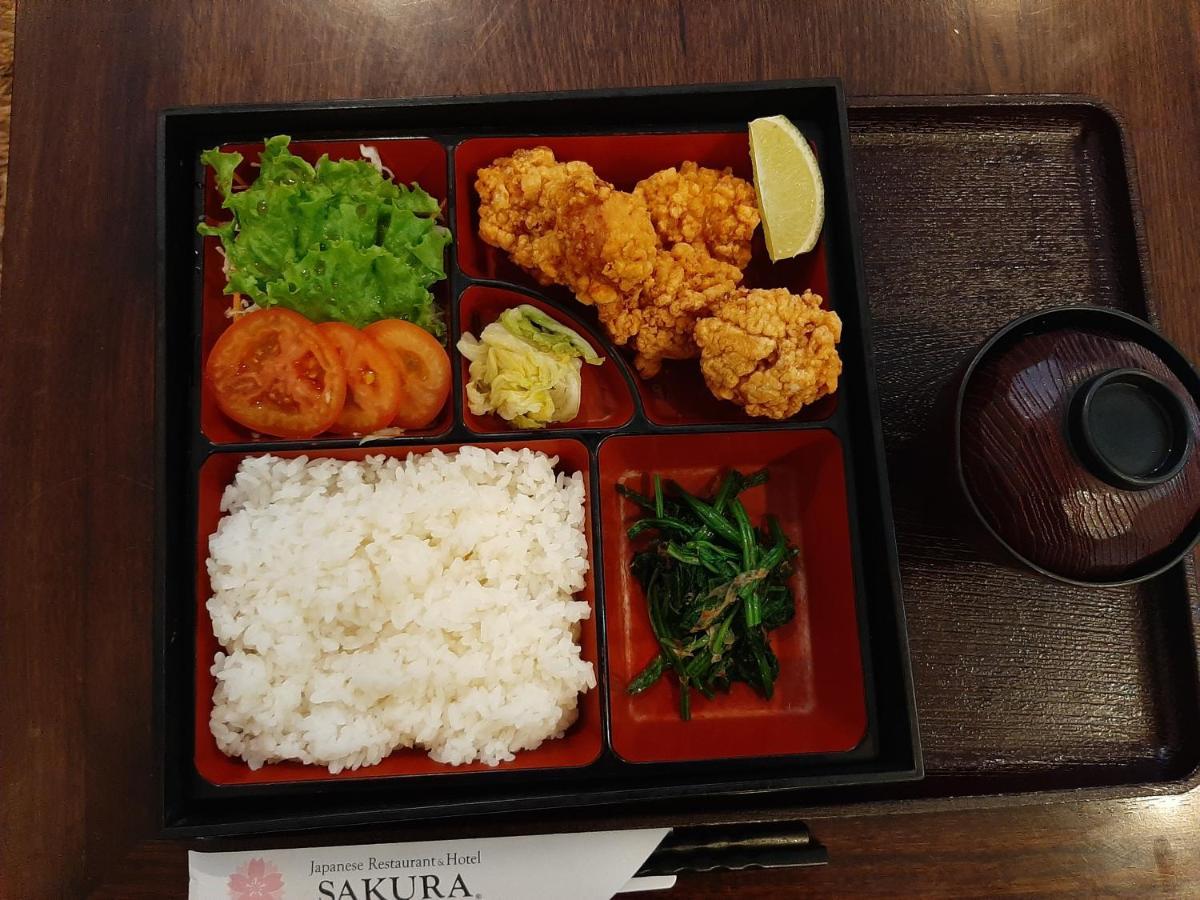 Pham Van Sakura Hotel トゥアン・アン エクステリア 写真